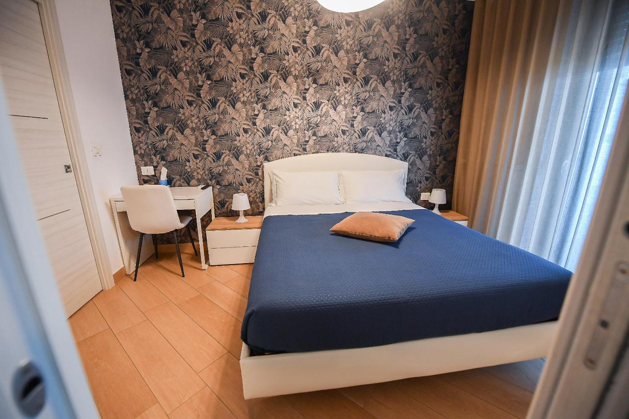Karol Wojtyla Airport Bari Hotel ภายนอก รูปภาพ